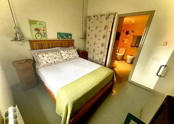 Casa Familiar Duplex Y Parking Gratis *